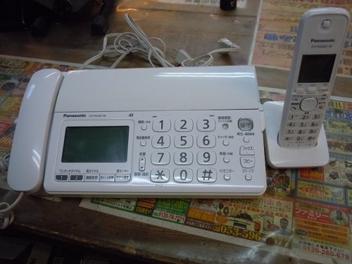Panasonic FAX機能付き電話機 KX-PD301-W – 出張買取 遺品整理 リサイクルショップ スマイル便Byリサイクルマート