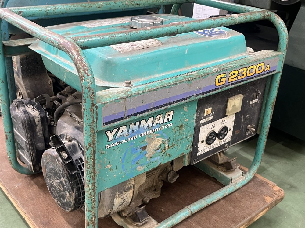 YANMAR ヤンマー ガソリン発電機 G2300A